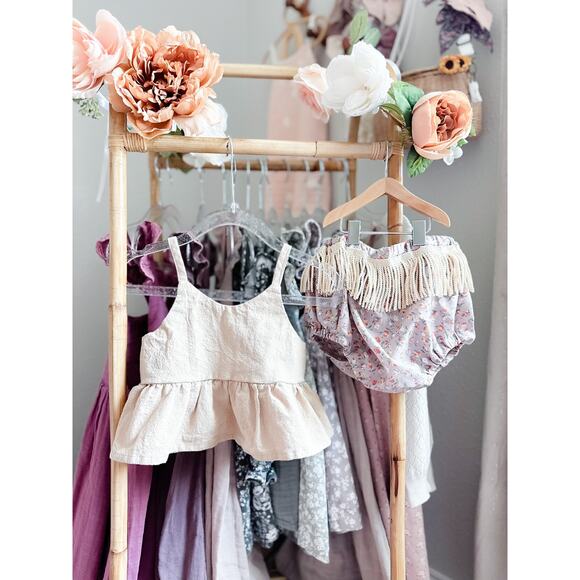 Darling Whimsy Peplum Gauzy Top + Floral Print Fringe Bloomers 12-24mths - Picture 1 of 4